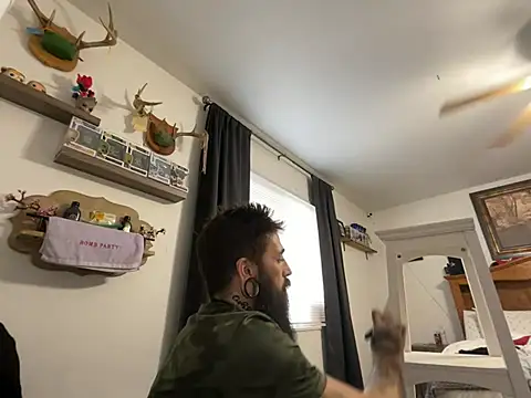 Snapshot of ScottyBighorn chatting on 01-13-26, 07:18 ScottyBighorn online show from 01-13-26, 07:18