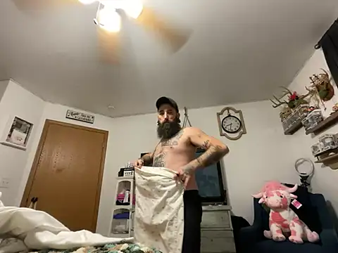 Snapshot of ScottyBighorn chatting on 02-14-26, 02:34 ScottyBighorn online show from 02-14-26, 02:34