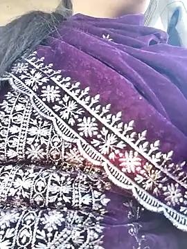 Snapshot of catstar143 chatting on 02-12-26, 05:29 catstar143 online show from 02-12-26, 05:29