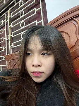 Snapshot of Lyli-122 chatting on 01-07-26, 03:00 Lyli-122 online show from 01-07-26, 03:00