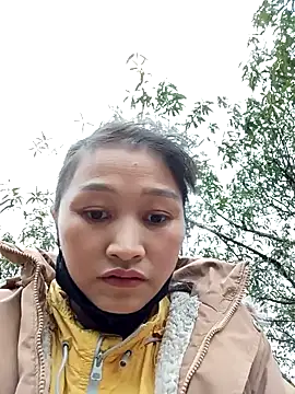 Snapshot of yumyum112 chatting on 01-10-26, 10:21 yumyum112 online show from 01-10-26, 10:21