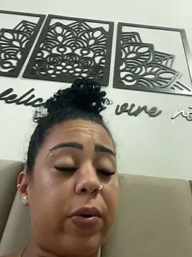 Cachinhossfd online show from 02-06-26, 06:37