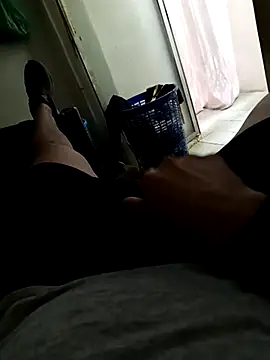 paladito01 online show from 04-14-26, 08:47