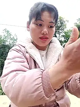 Snapshot of vitory_sexy99 chatting on 01-11-26, 03:35 vitory sexy99 online show from 01-11-26, 03:35