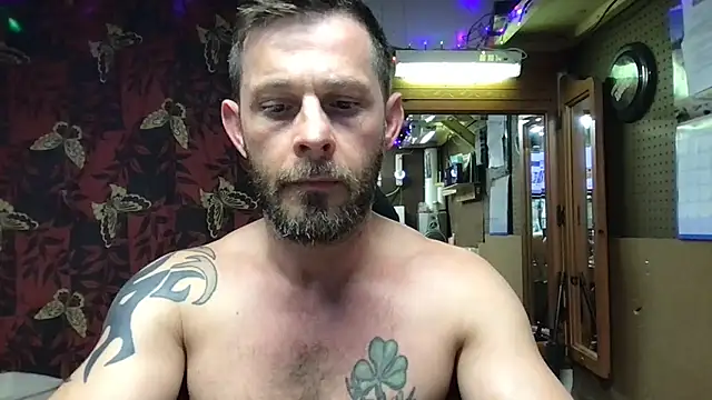 Snapshot of ARCHERTASTE chatting on 04-05-26, 01:18 ARCHERTASTE online show from 04-05-26, 01:18