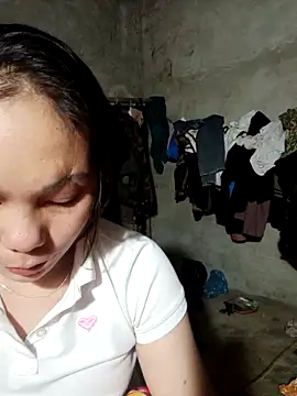 Snapshot of vanvan005 chatting on 02-13-26, 11:38 vanvan005 online show from 02-13-26, 11:38