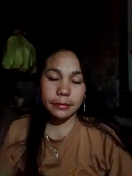 Snapshot of vanvan005 chatting on 02-05-26, 12:23 vanvan005 online show from 02-05-26, 12:23