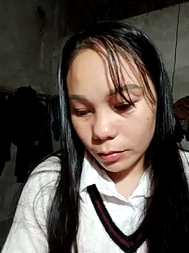 Snapshot of vanvan005 chatting on 02-17-26, 11:24 vanvan005 online show from 02-17-26, 11:24