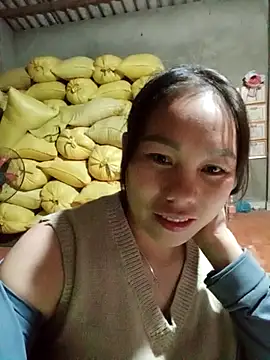 Snapshot of vanvan005 chatting on 01-10-26, 11:27 vanvan005 online show from 01-10-26, 11:27