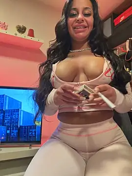 sweetxlayla online show from 03-05-26, 11:43