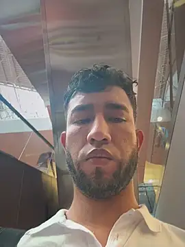 liam bronw online show from 04-11-26, 05:49