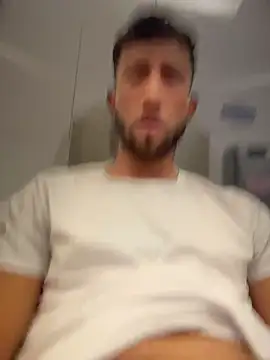 liam bronw online show from 04-10-26, 06:04