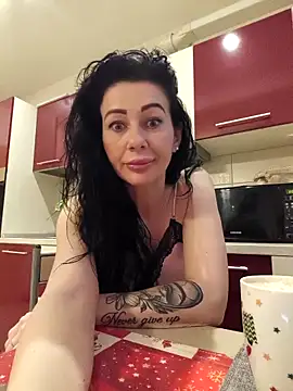 Snapshot of IRISWHITE17 chatting on 01-07-26, 06:07 IRISWHITE17 online show from 01-07-26, 06:07