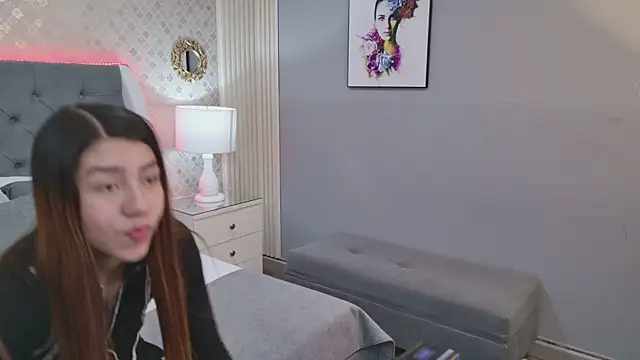 VioletFroost online show from 02-07-26, 07:22