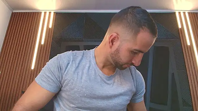 lorenzo walker 1 online show from 02-14-26, 05:35