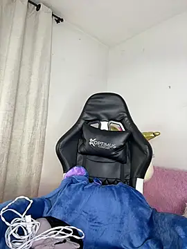 Stormi th online show from 03-12-26, 02:06