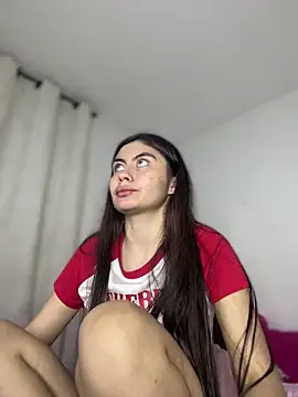 Snapshot of Stormi_th chatting on 02-21-26, 02:13 Stormi th online show from 02-21-26, 02:13