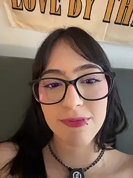 HinaSweet online show from 07-18-26, 01:36