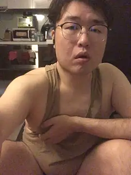 W0Ijn online show from 04-06-26, 03:02