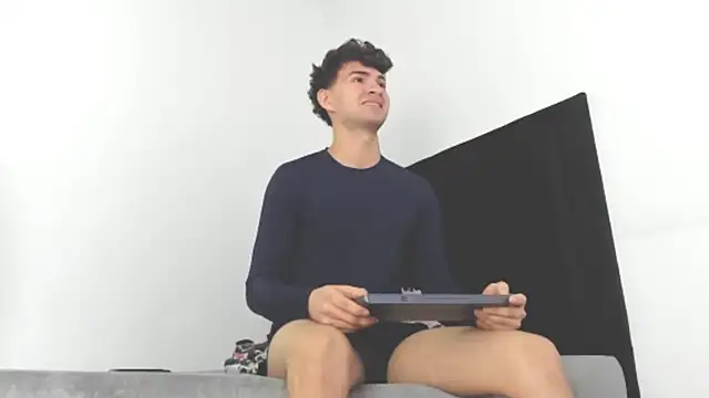 camilo model online show from 02-18-26, 01:03