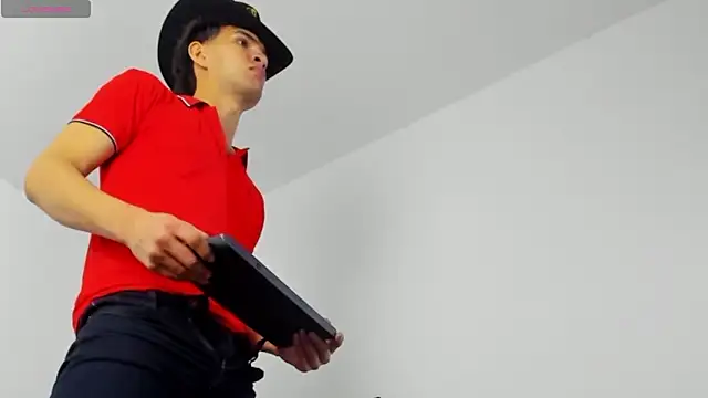 camilo model online show from 03-07-26, 03:02