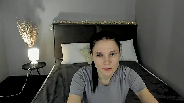 SkinyJoys online show from 02-03-26, 02:00