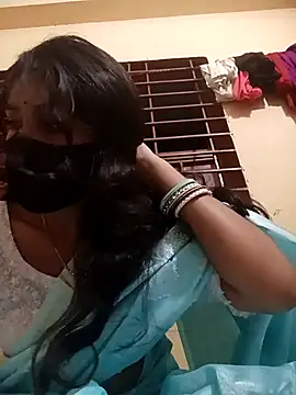queenneha69 online show from 05-09-26, 05:27
