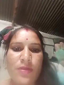 Hot hiuj online show from 04-24-26, 05:15