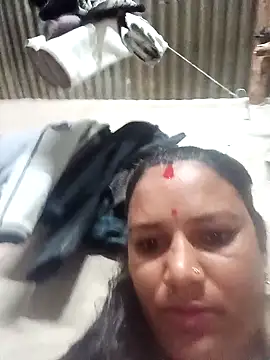 Hot hiuj online show from 02-13-26, 08:53