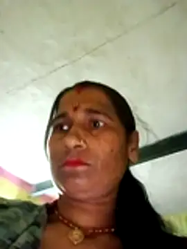 Hot bhi38 online show from 05-08-26, 08:45