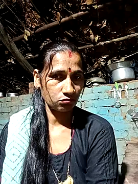 Hot bhi38 online show from 05-15-26, 08:07