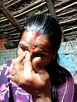 Hot bhi38 online show from 06-18-26, 08:03