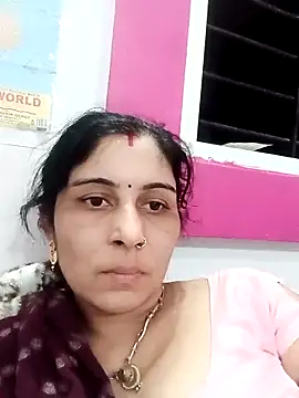 Hot ree85 online show from 03-28-26, 02:40