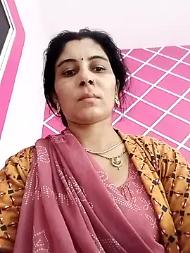 Snapshot of Hot_ree85 chatting on 02-25-26, 04:12 Hot ree85 online show from 02-25-26, 04:12