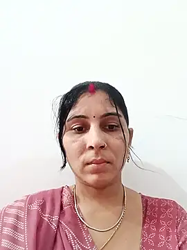 Hot ree85 online show from 04-21-26, 11:17