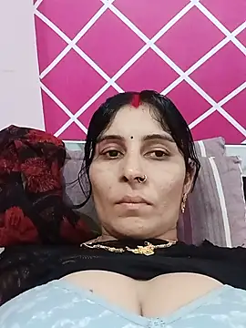 Hot ree85 online show from 06-18-26, 09:36