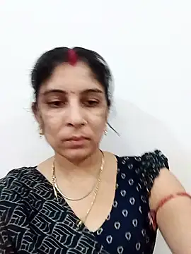 Hot ree85 online show from 04-23-26, 12:11