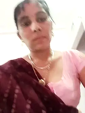 Hot ree85 online show from 03-05-26, 08:11