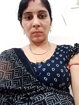 Hot ree85 online show from 05-03-26, 11:58