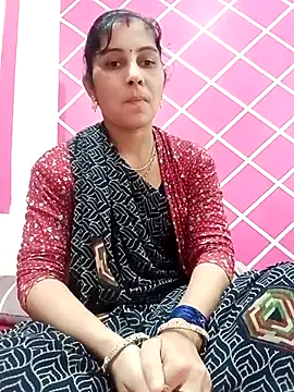 Snapshot of Hot_ree85 chatting on 02-08-26, 05:16 Hot ree85 online show from 02-08-26, 05:16