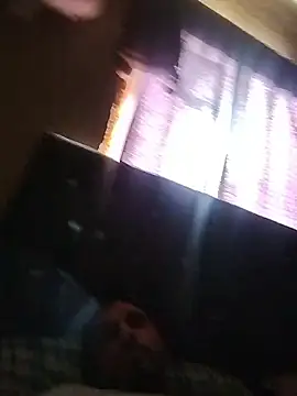 Snapshot of manuel_oz chatting on 01-12-26, 09:31 manuel oz online show from 01-12-26, 09:31