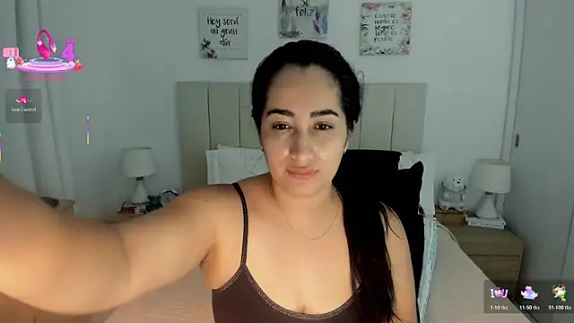 KiimDesire online show from 04-22-26, 09:16