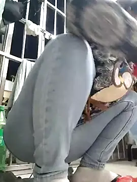   BingBing   online show from 02-03-26, 11:26