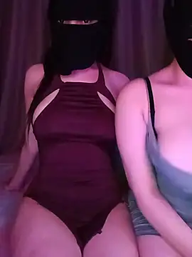 Snapshot of estr_ella chatting on 07-17-26, 03:53 estr ella online show from 07-17-26, 03:53