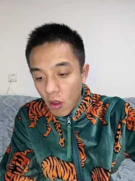 TOYOTA-01 online show from 01-10-26, 05:08