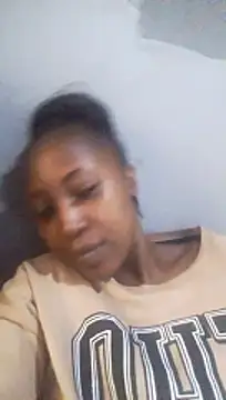 Snapshot of CocoButterxox chatting on 04-23-26, 01:13 CocoButterxox online show from 04-23-26, 01:13