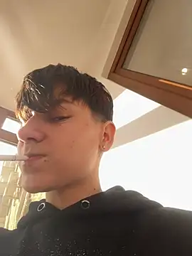 ravenryx online show from 04-10-26, 12:34