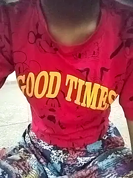 Snapshot of Queen-hot- chatting on 04-05-26, 05:36 Queen-hot- online show from 04-05-26, 05:36