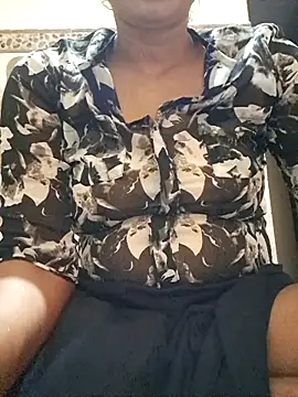 MILFybar online show from 04-17-26, 06:55