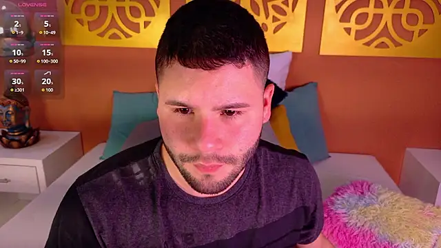 Snapshot of AndyKnoxx chatting on 02-08-26, 05:05 AndyKnoxx online show from 02-08-26, 05:05